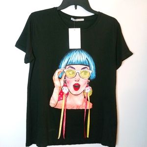 Fun 3-D Face Graphic Tee 🥰 NWT